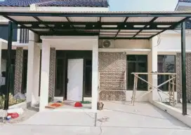 Kanopi baja ringan