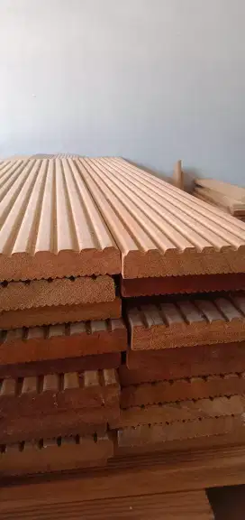 Kayu  decking bahan pagar