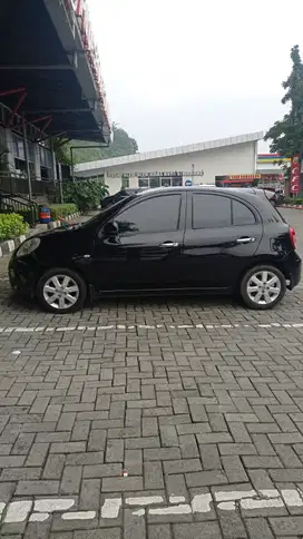 Nissan March 2013 Bensin
