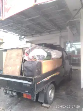 Jasa pindah kontrakan dengan mobil losbak ( ada terpal )