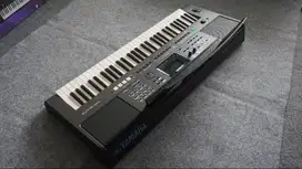 Keyboard yamaha Psr E473