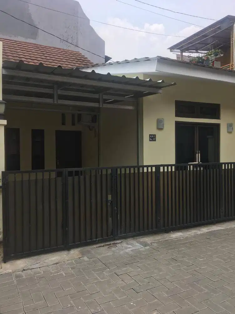 Rumah 3 kamar dikontrakan lubang buaya pondok gede jl gorda