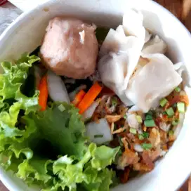 Mie Ayam Jakarta Komplit