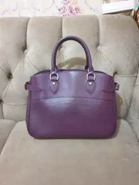 Like new .authentic tas wanita .tote bag louis vuitton .lv