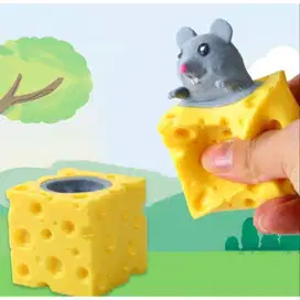 NEW SQUISHY TIKUS KEJU POP SQUEEZE Mainan Squishy Squisi Tikus Keju Ka