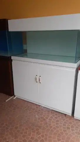 aquarium dan kabinet