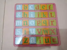 Mainan dari kayu tebal huruf - huruf edukasi