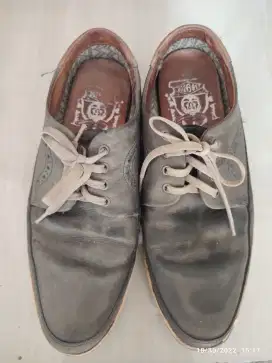 Sepatu Casual Kulit merk NEXT