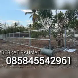 Beronjong batu gunung berbagai macam ukuran dan bentuk