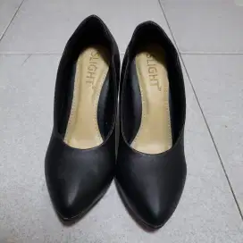 Sepatu tinggi hak heels anak ukuran size 31