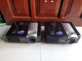 Projector proyektor benq mp525 mantap