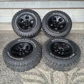 AEV Savegre R17 Jeep Rubicon 5x127 + Ban BFGoodrich R17 top condition