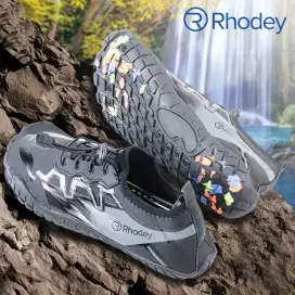 Rhodey sepatu pantai olahraga air