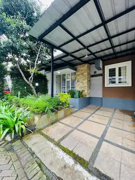 Rumah Murah Dalam Cluster Summit Rancamaya Golf Estate Hadap Barat