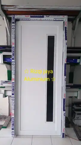 PINTU ALUMINIUM SWING