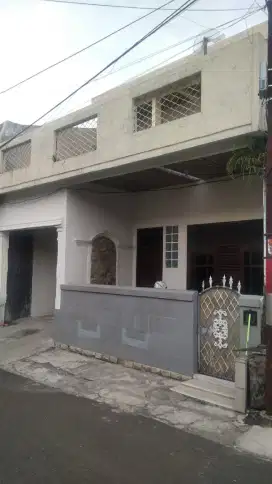 Rumah di Duta Kencana 1 Bogor