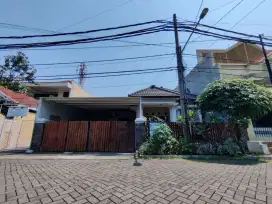 Nginden siap huni Surabaya tengah lokasi strategis dkt nganggel
