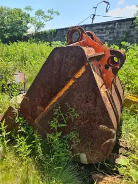 Bucket excavator zaxis hitachi 470