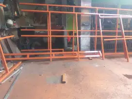 Kanopi atas spandek pasir