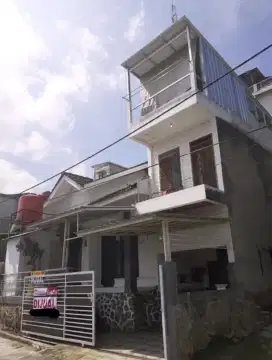 Rumah siap huni lokasi jatihandap