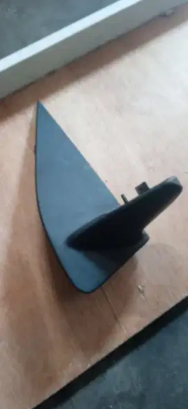 Dudukan kaki spion luxio X atau M