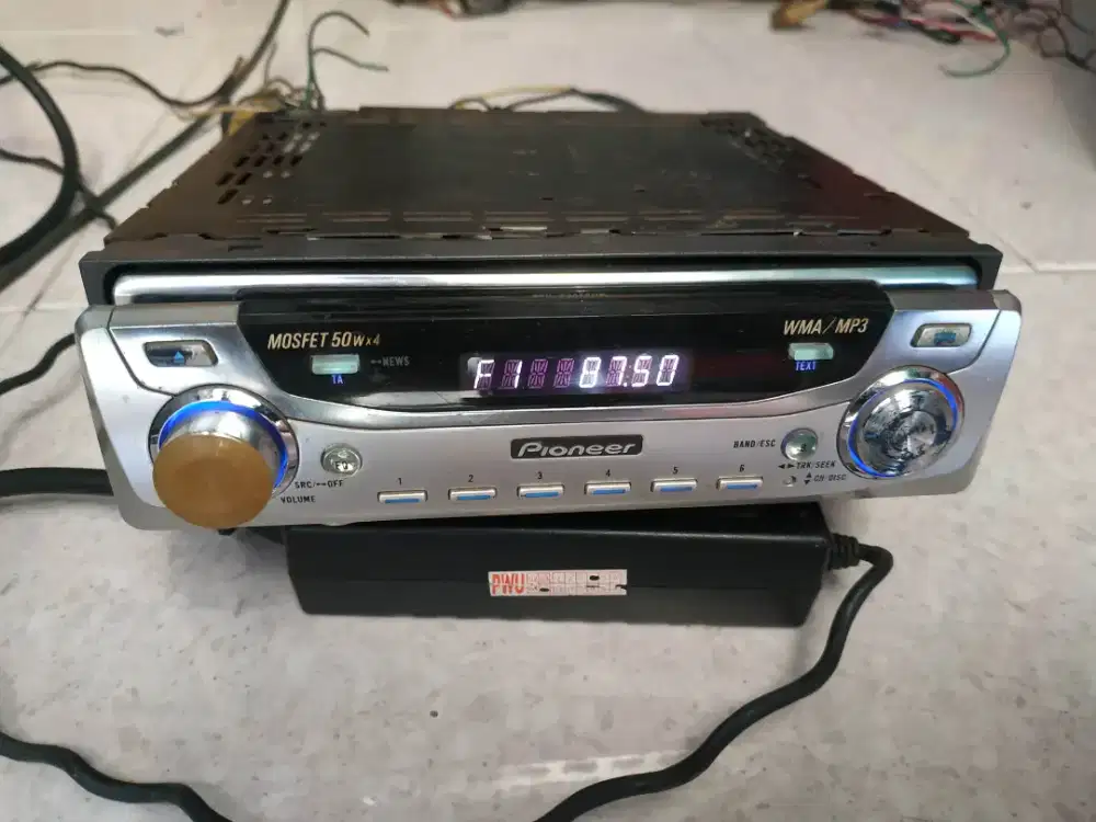 Tape Pioneer P9600 cd