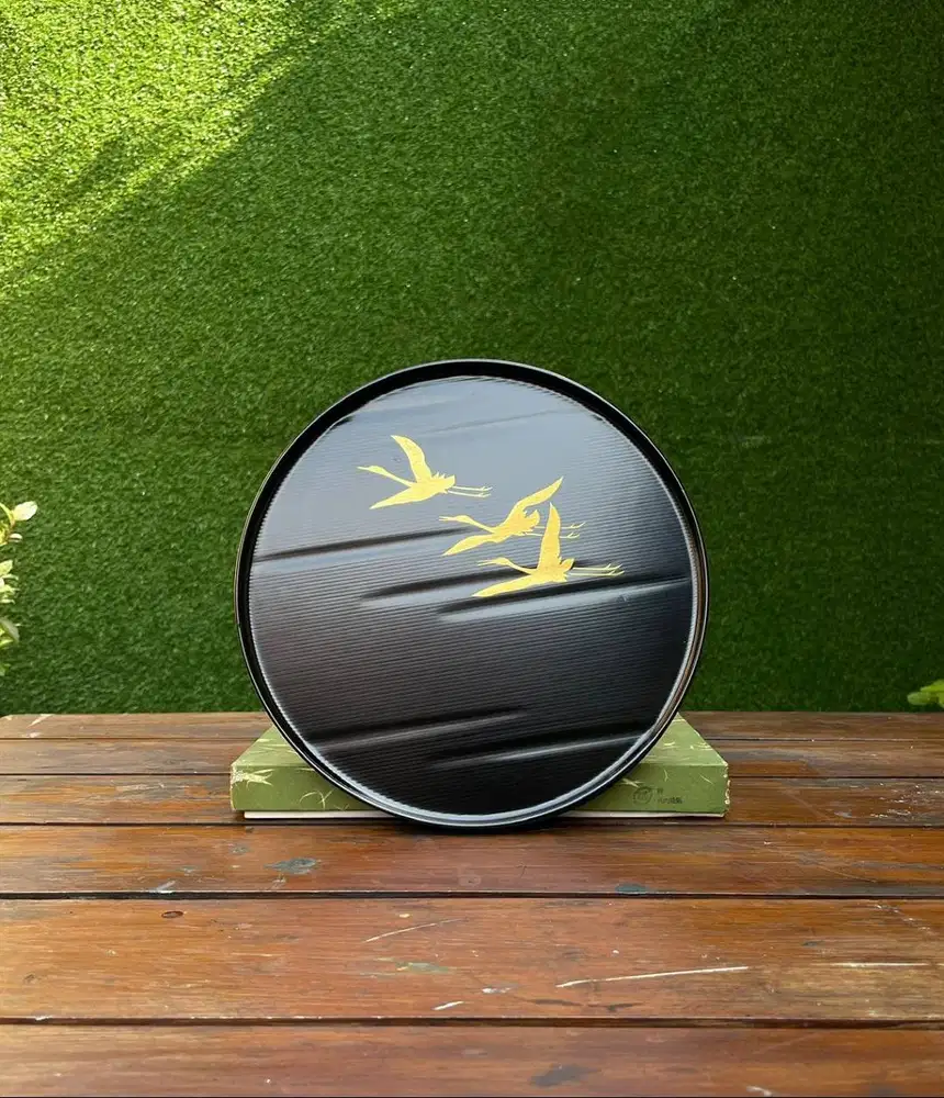 Nampan ZOHIKO Japanese Black Lacquer/Nampan Desain Pernis Emas