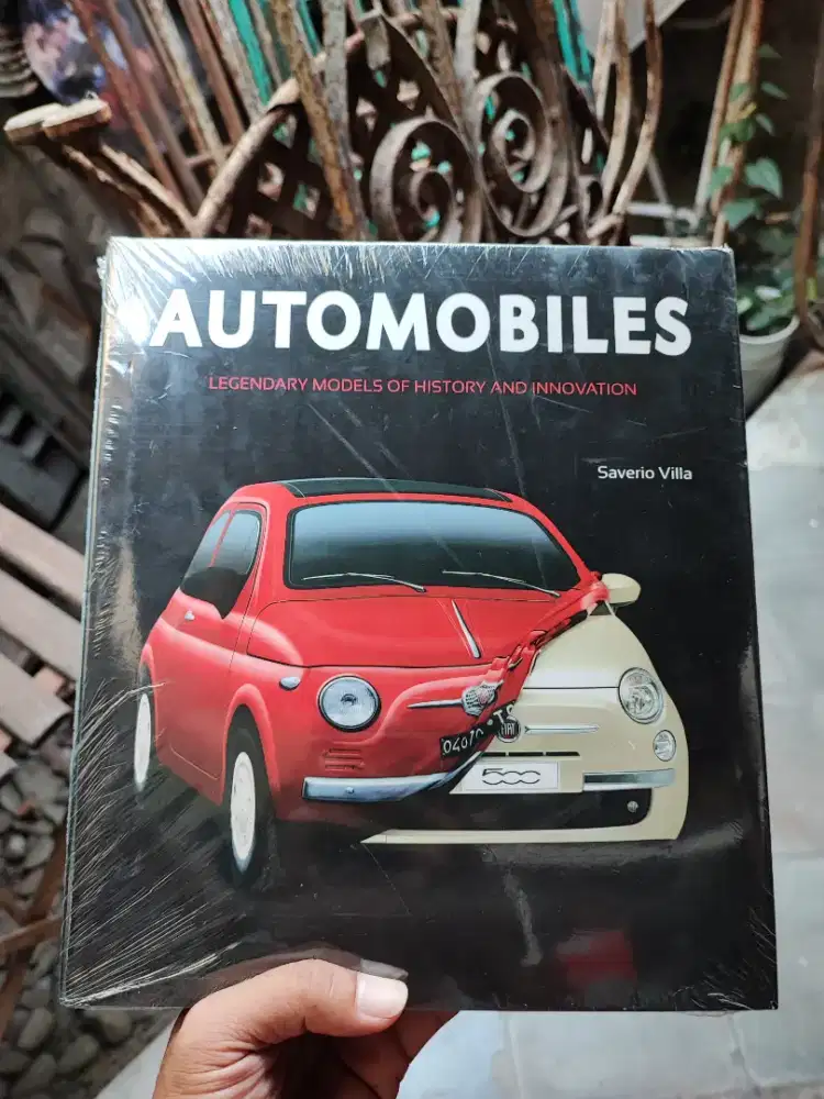 Buku Impor Automobiles History and Innovation