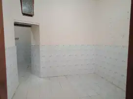 NEGO Disewakan rumah 2 lantai dekat alun-alun kota cirebon&grage mall