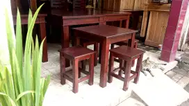 Meja + 4 kursi minimalis