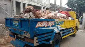 Mengerjakan buang puing daerah tanah kusir jakarta selatan