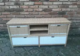 Lemari susun rotan