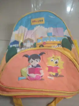 Tas anak kecil stok lama gudang kuning