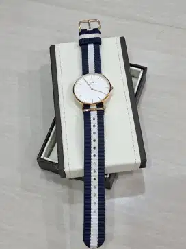 Jam tangan Daniel Wellington 0503 ori