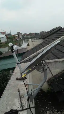 Antena/Parabola KVision Ku Bandung