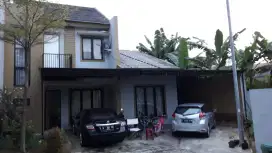 Jual  rumah hunian