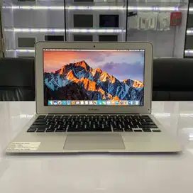 Macbook Air 2012 11 inch RAM 8/256 GB