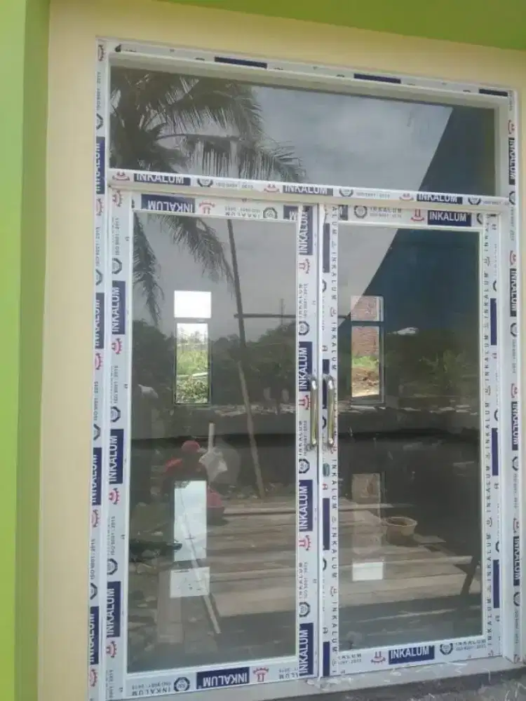 Jendela pintu alumunium