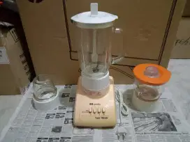 Blender 3 in 1 Merk MAGIC (Beling)