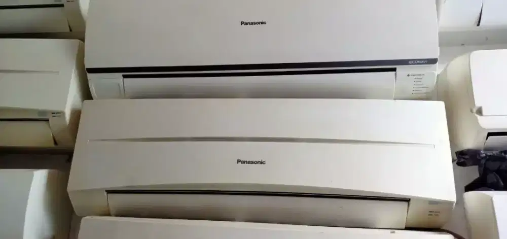 AC BEKAS SPLIT BERMACAM MERK