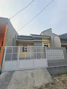 Rumah Dijual Ramai Penduduk