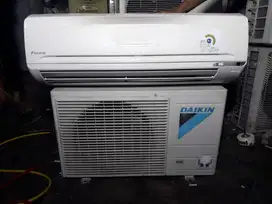 AC daikin R410 1 PK harga plus pasang garansi 6 bulan dingin istimewa