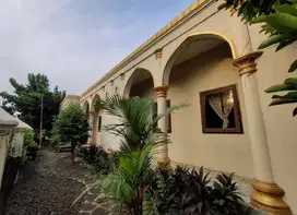 DIJUAL CEPAT RUMAH STRATEGIS ARSITEKTUR TIMUR TENGAH