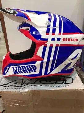 Helm airoh wraap original mulus lengkap