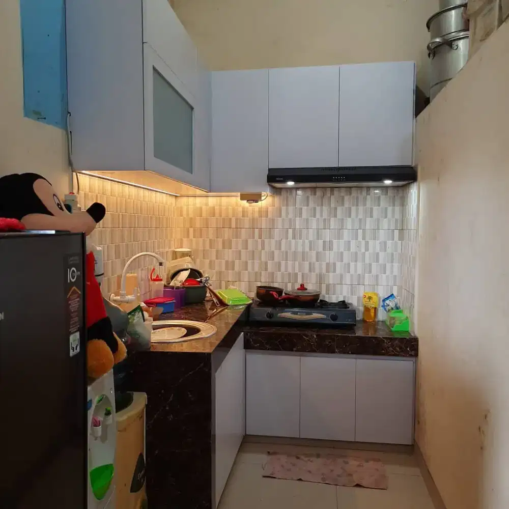 Kitchen set custom