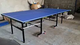 Meja ping pong standar