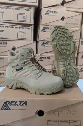 Sepatu tactical outdoor gunung delta pendek 6 import original