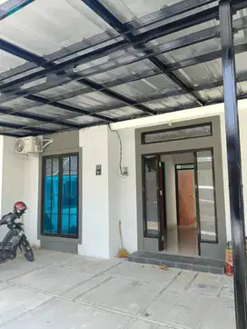 TURUN HARGA GILA2AN : Rumah sewa Citraland CRB, bonus 1ac dan 1kulkas