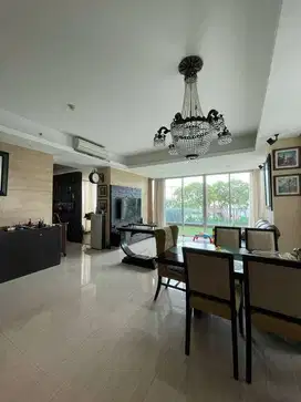 Dijual Apartemen Kemang Village Tower Tiffany 3 Bedroom+1 Furnished