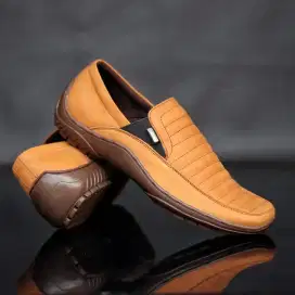 Sepatu kulit cevany corza